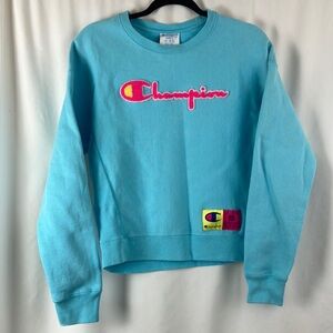 Champion light blue reverse weave sweatshirt woman’s size small